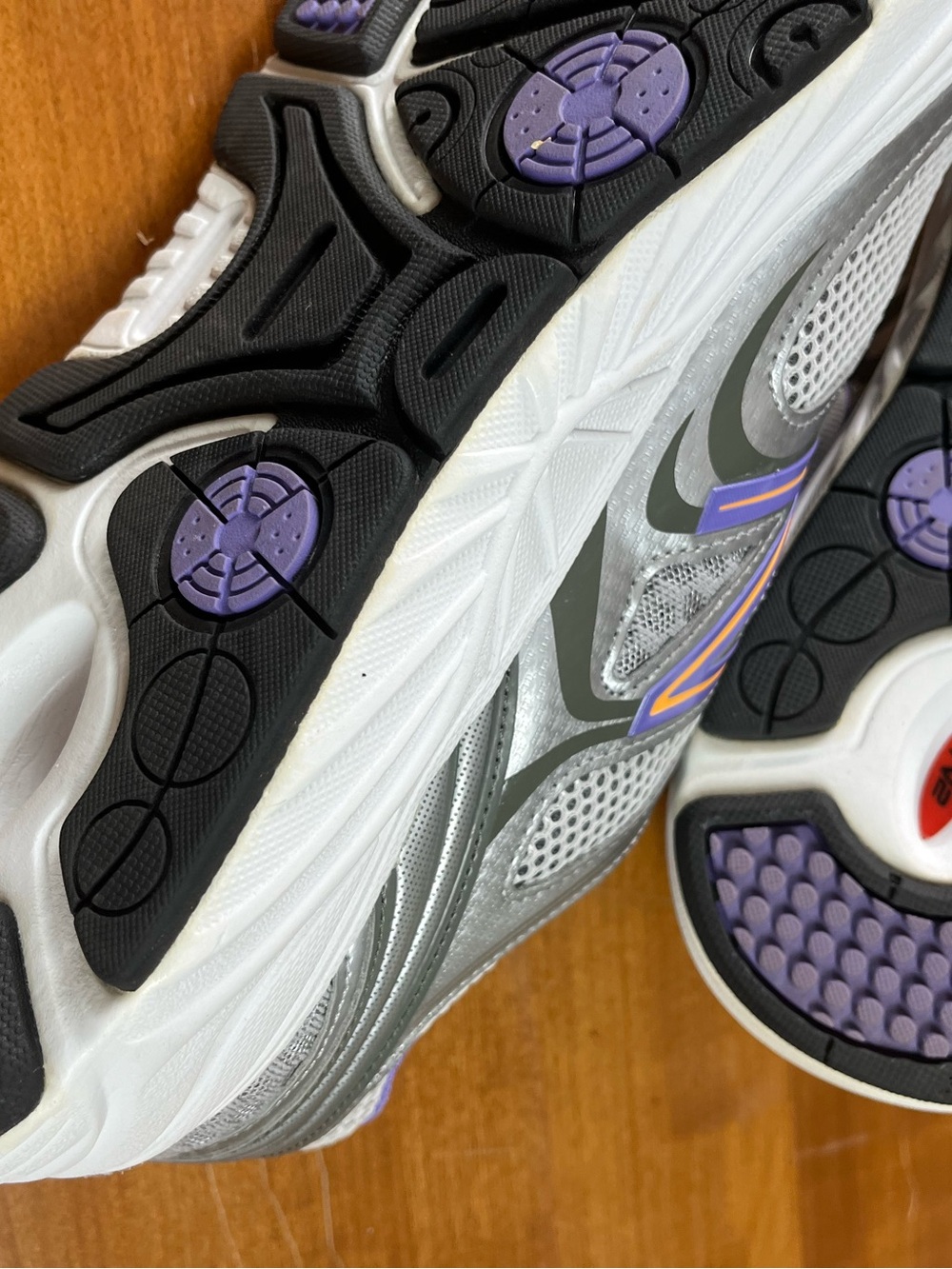New Balance Silver and Purple Men’s Size 12 Athletic Sneakers - Picture 7 of 7
